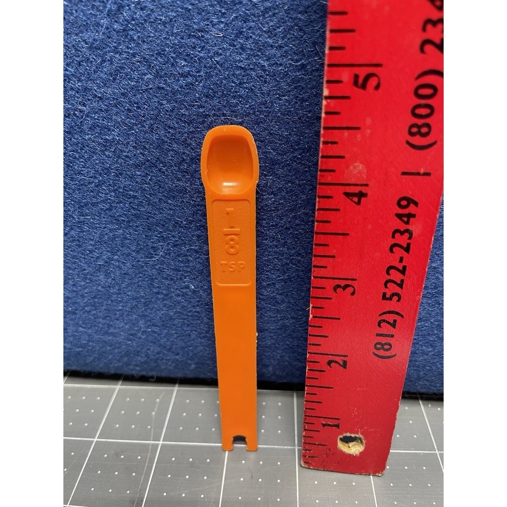 Vtg Tupperware Bright Orange Nesting Measuring Spoon Replacement 1/8 TSP
